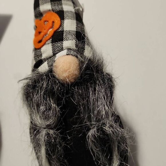 No Brand Gothic Halloween Set Of 2 Gnomes - Picture 3 of 6